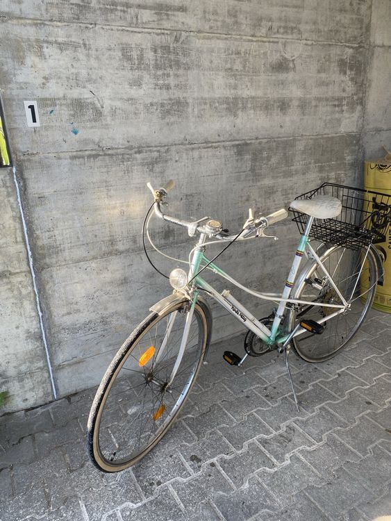 souvenirs. Regnié-Durette Rudy Altig fait escale au Musée du vélo