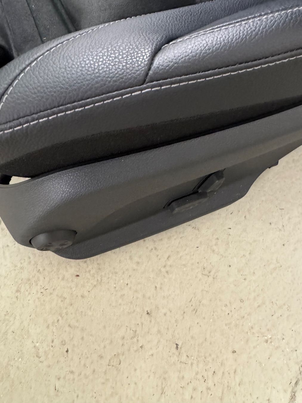 Autos: 2x Originale Mercedes C63 Sitze – Gebraucht aus Schlieren von S2K 3