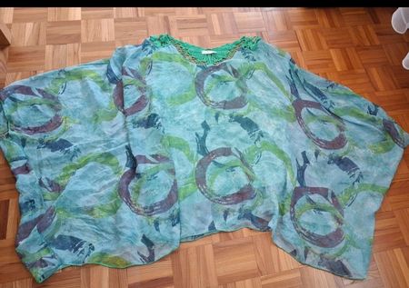 T-Shirt oversized neuf avec broderie/T-shirt oversized neu
