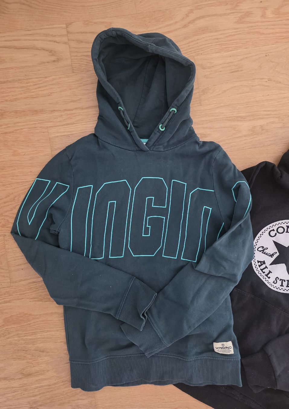 Maglioni & Felpe: 3er Set Hoodies und Pullover. Gr. 158/164 – Usato da Zug venduto da sa.ho 1