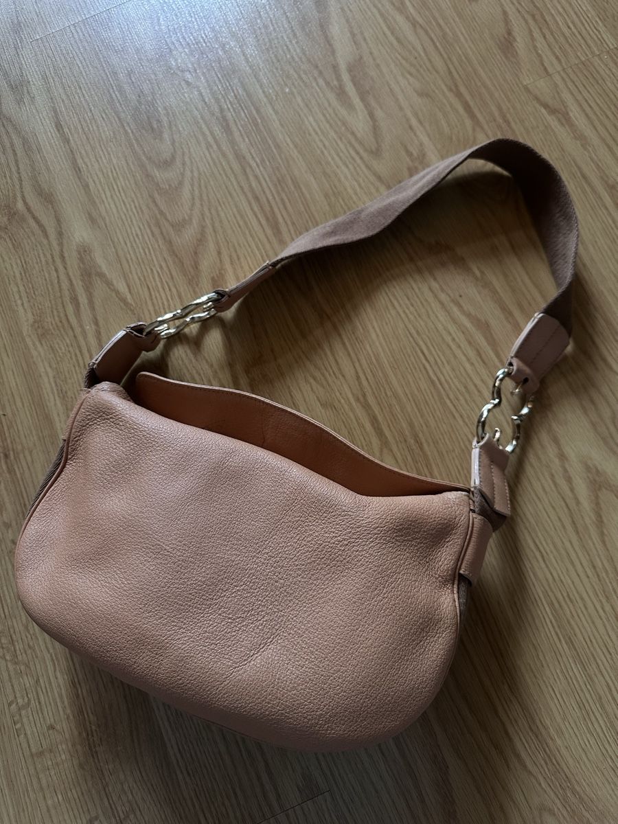 Escada Borse da donna: Escada Schultertasche braun Leder – Usato da Münsingen venduto da Secondhand89