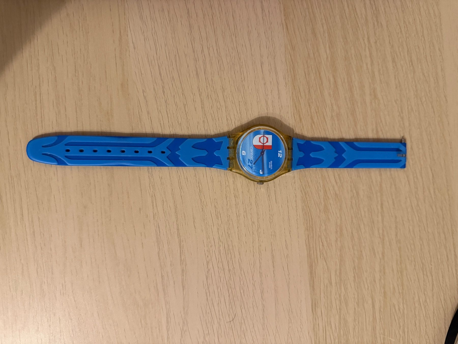 Swatch Orologi: Swatch Uhr, Vintage Modell mit Flagge Design – Usato da Zürich venduto da fresh0001 2