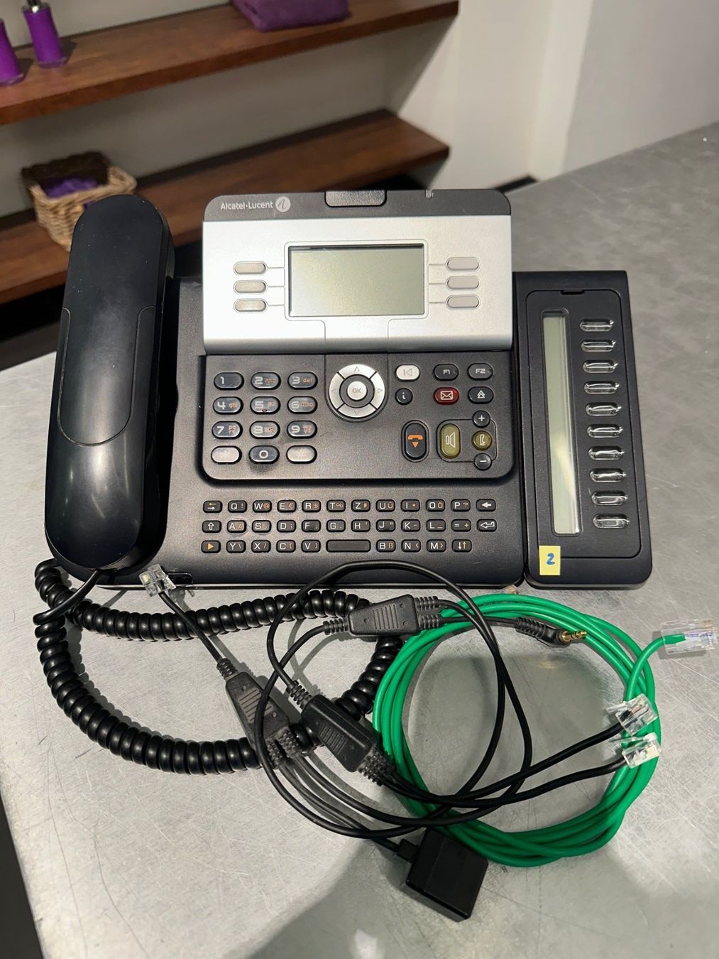 Alcatel Telefoni: Alcatel-Lucent 4039 Digitales Systemtelefon. – Usato da Davos Platz venduto da bongo007