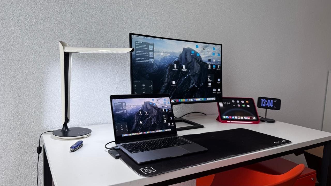 Philips Monitore: Écran Philips 24 pouces – Excellent état – Gebraucht aus Crissier von bes_v2wp