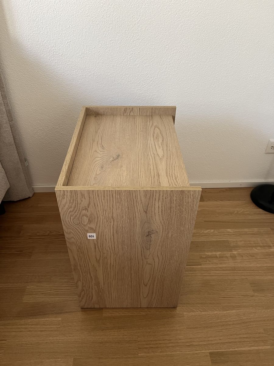 Tables de nuit: Nachttisch (Eichenholzoptik) – Neuf (Voir description) à Würenlingen par SaulGoodman1 3