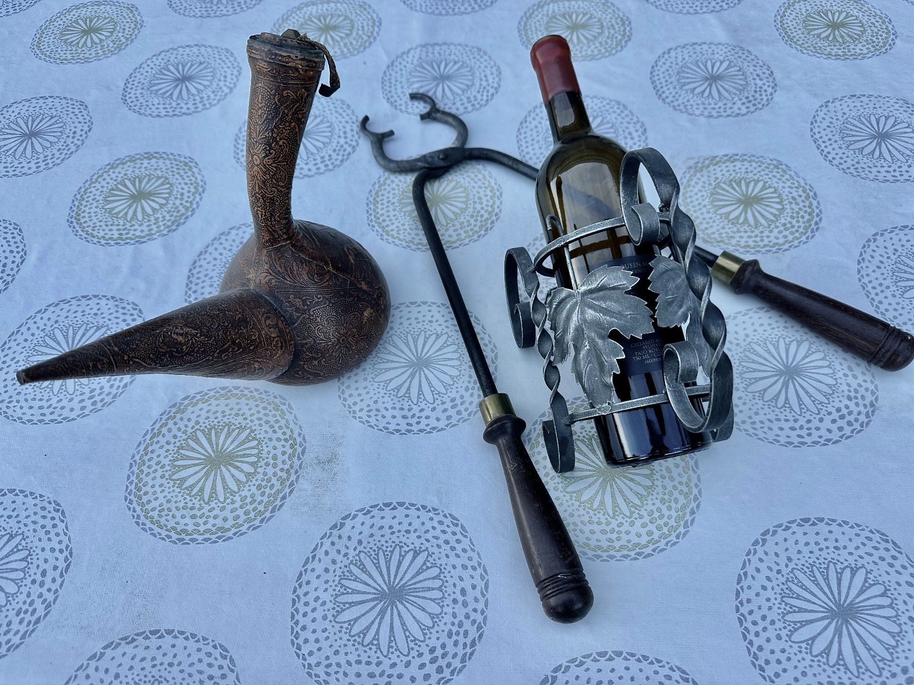 Bicchieri, Caraffe & Bottiglie: Weinflaschen aus alten Zeiten – Usato da Baden venduto da Benzli33 4
