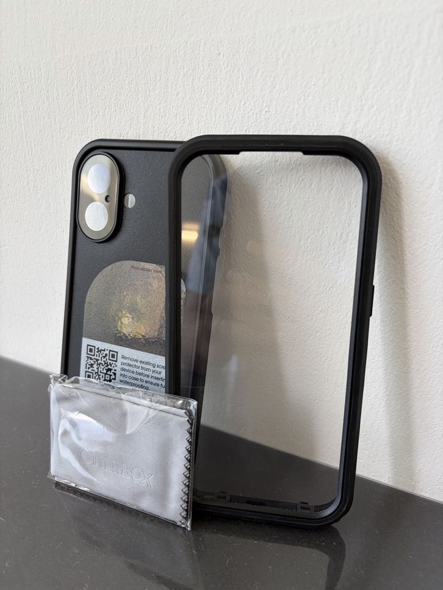 OtterBox Coques & Protection écran: Hülle OtterBox Serie Frë iPhone 17 – D'occasion à Walenstadt par cor_y9xz 3