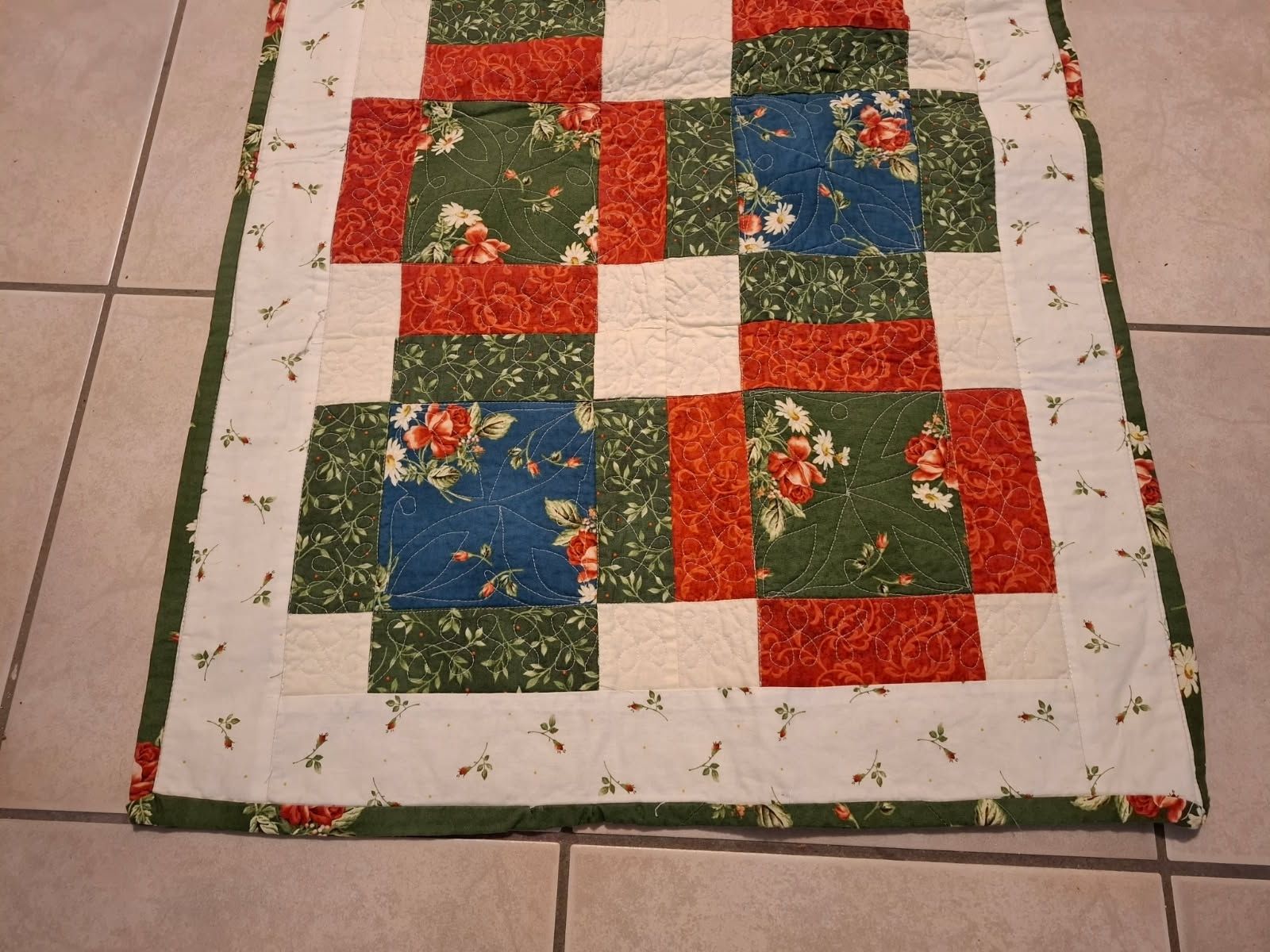 Tutte le decorazioni: Patchwork Tischläufer handgemacht, Unikat – Nuovo (secondo la descrizione) da Fischbach-Göslikon venduto da Rainbow88 1