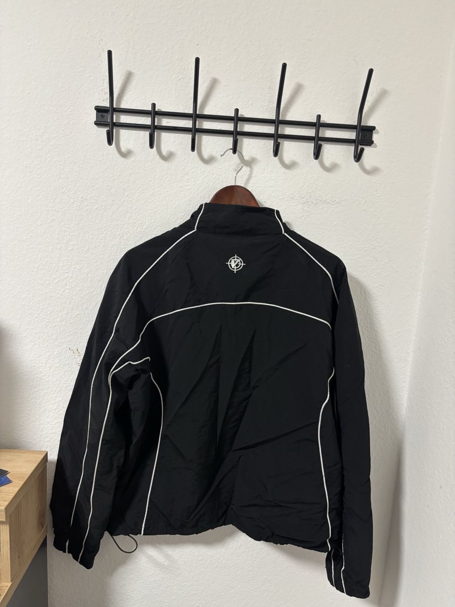 Costumes: Vicinity Trainingsanzug schwarz Grösse L neu – D'occasion à Berg TG par mar_qp2k 3