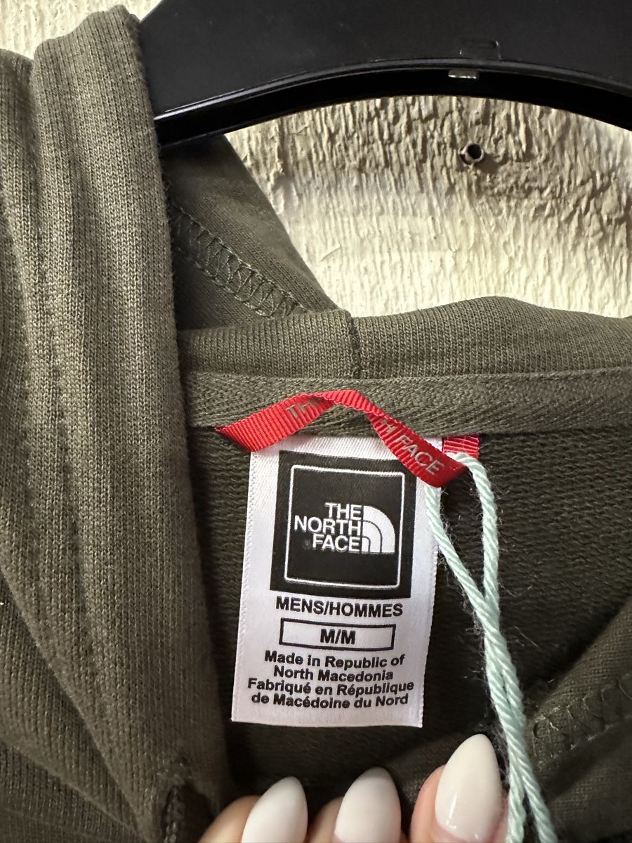 North Face Maglioni & Felpe: The North Face Hoodie – Nuovo (secondo la descrizione) da Euthal venduto da Leandra01 1