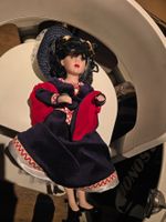 Puppe 40cm Hoch Antike Porzellanpuppe, Sammlerstück, Rarität