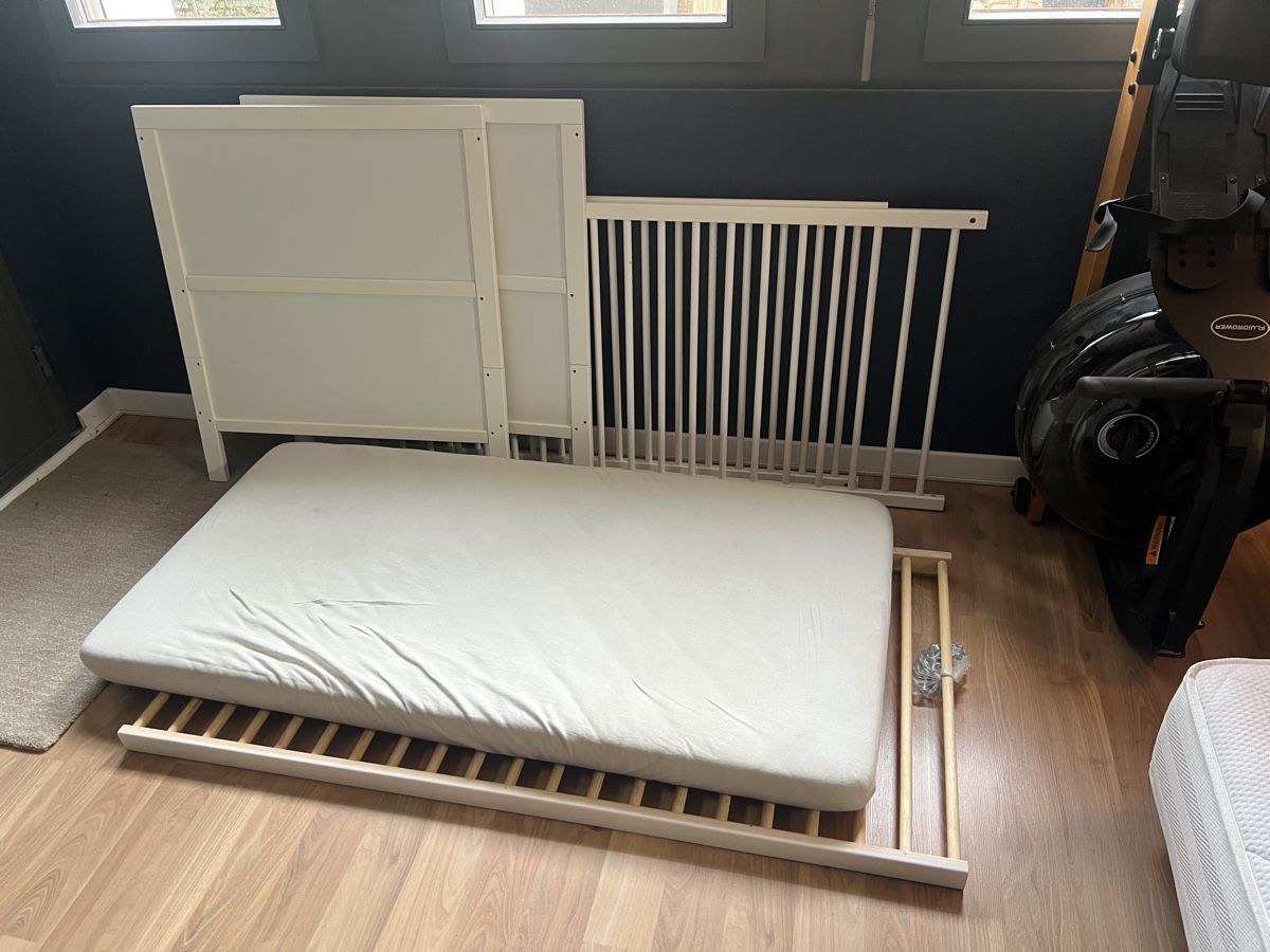 Betten: Schardt Kinderbett 70x140cm – Gebraucht aus Tenniken von wueeey456