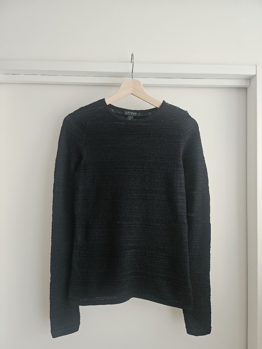 Ralph Lauren Pullover & Sweatshirts: Ralph Lauren Black Textured Pullover in S  – Gebraucht aus Kilchberg ZH von Thrift_Shop 7