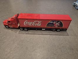 Coca Cola Kässeli Lastwagen Jahr 2000 limited edition