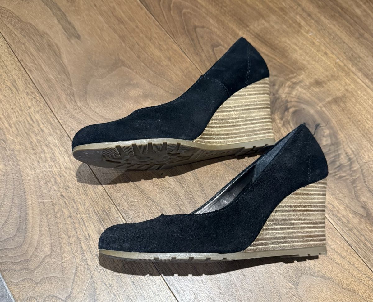 Damenschuhe: Pumps schwarz – Gebraucht aus Rechthalten von Milly80 4