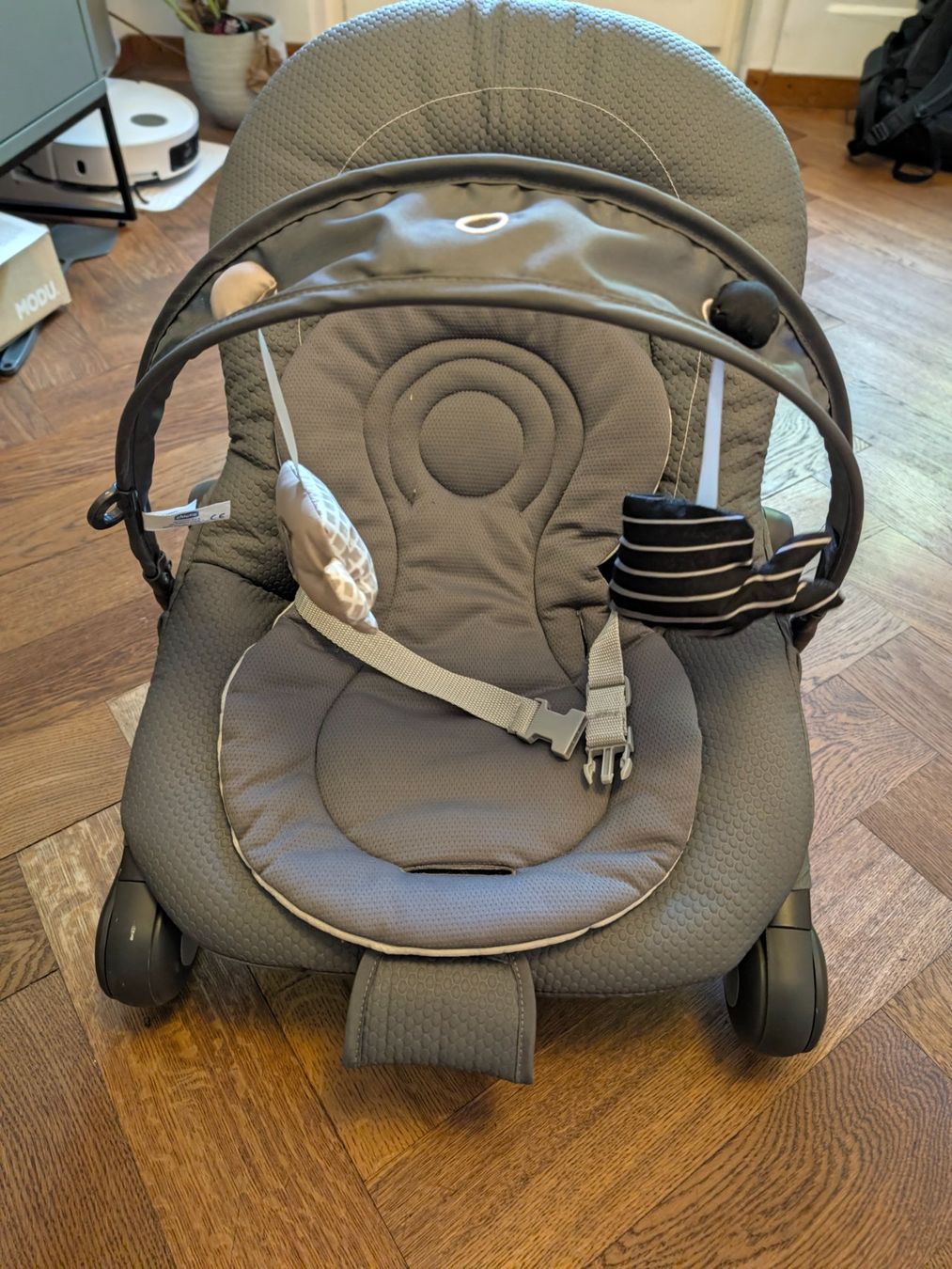 Chicco Sdraiette & Sdraiette a dondolo: Babywippe Chicco Hoopla – Usato da Bern venduto da Rast 2