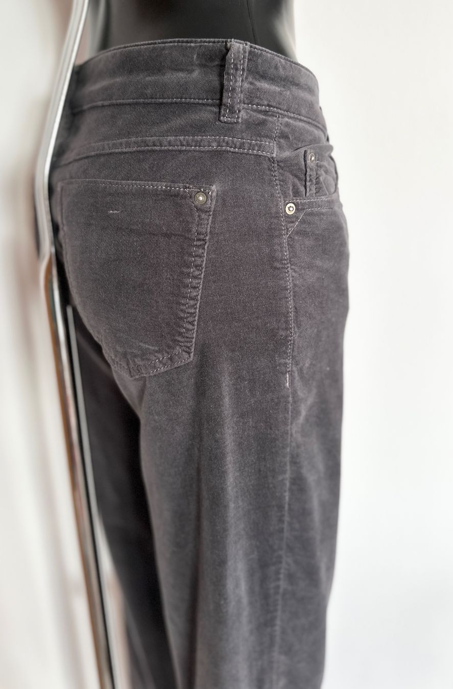 Marc O'Polo Hosen: Gr 34 Marc O'Polo Samthose TOP Hose Samt – Gebraucht aus Rickenbach b. Wil von sunneschii_ 2