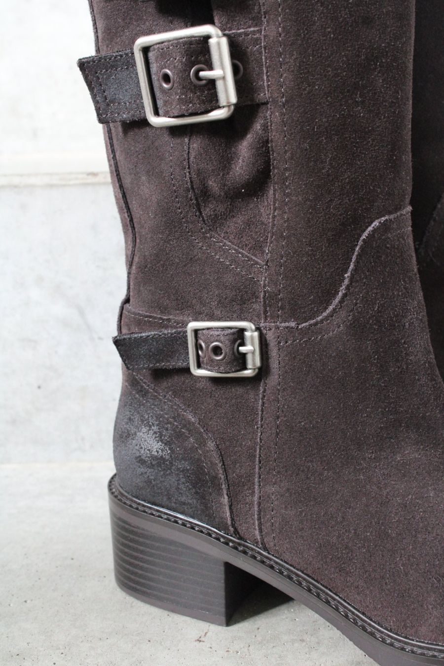 Zara Scarpe da donna: NEW Zara Buckled Split Suede Leather Boots – Nuovo e nell'imballaggio originale da St. Gallen venduto da look-twice 1