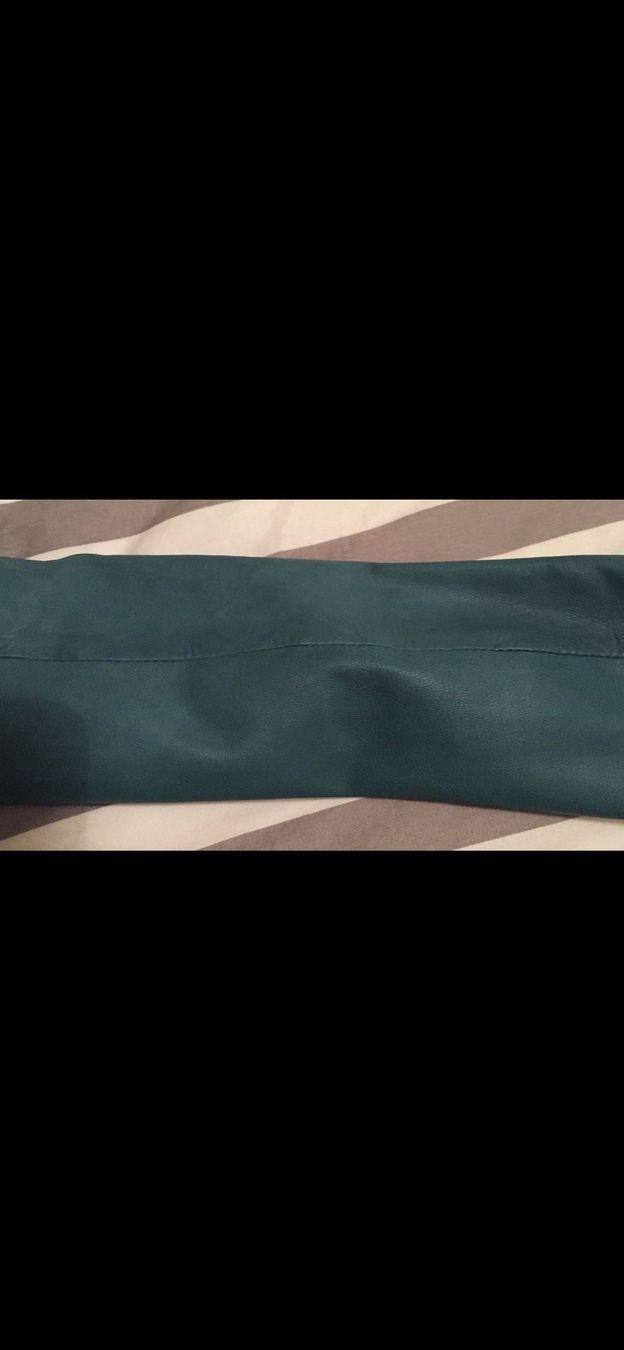 Guess Giacche: Guess Lederjacke Gr. S – Nuovo (secondo la descrizione) da Zürich venduto da Nutla 1