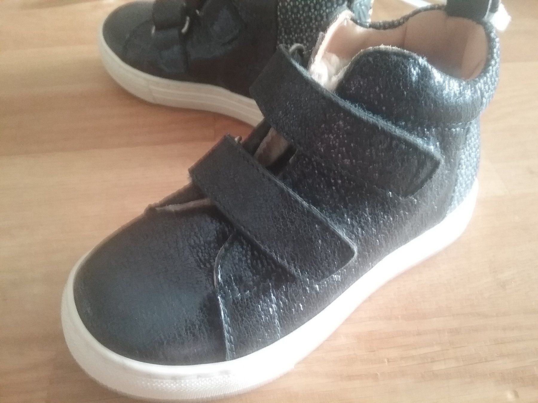 Schuhe für Jungen: ☆Neue, herzige Klettschuhe Gr.24☆ – Neu (gemäss Beschreibung) aus Zürich von lehmi1 2
