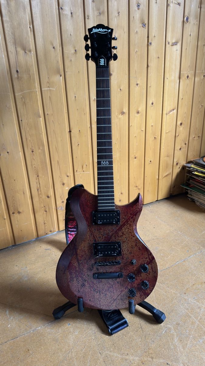 Washburn Musikinstrumente: Washburn Idol E-Gitarre + Hercules-Ständer – Gebraucht aus Niederlenz von CHAUsHypeWorld 1