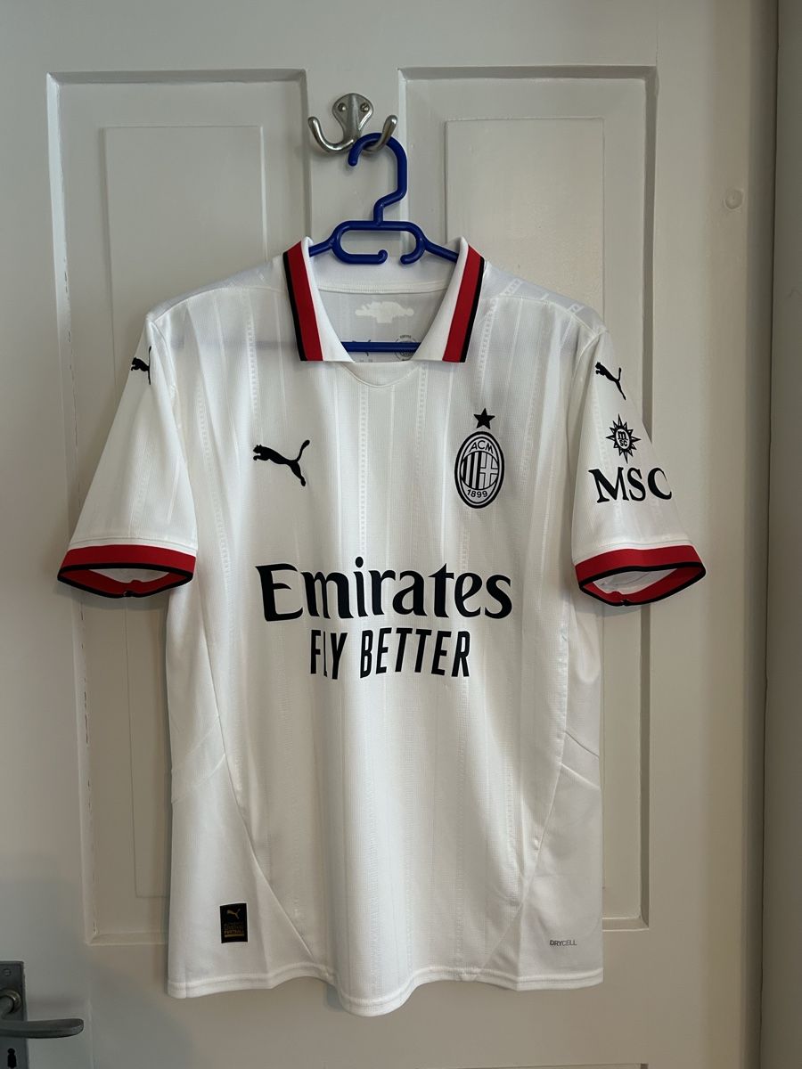 Puma Canottiere & Pantaloni: Trikot AC Milan – Nuovo e nell'imballaggio originale da Gümmenen venduto da H-F-S