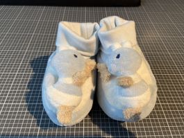 Baby Schuhe mit Rassel