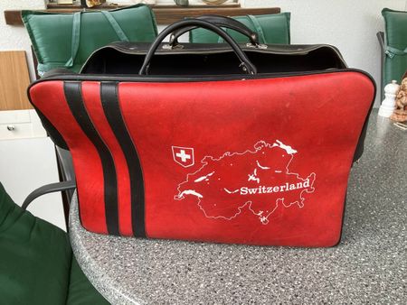Vintage Reisetasche/Sporttasche mit Schweiz-Motiv!