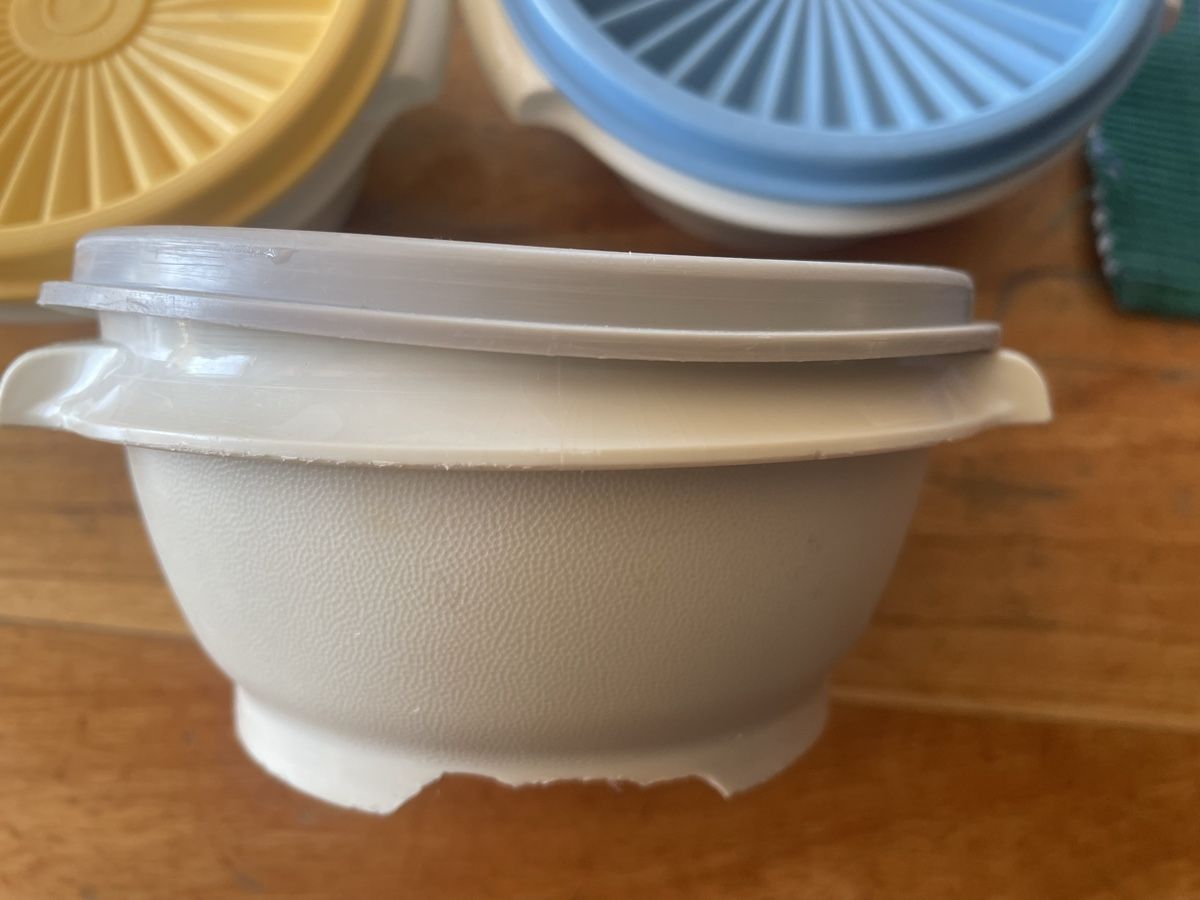 Coupes: Tupperware 3Stk. Sonnenschüsseli – D'occasion à Wildensbuch par Mangosteen7 3