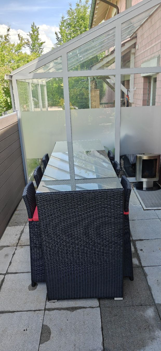 Equipement de magasin & Foires: Gartenbar mit 6 Hocker – D'occasion à Wiesendangen par Aschibaschi 1