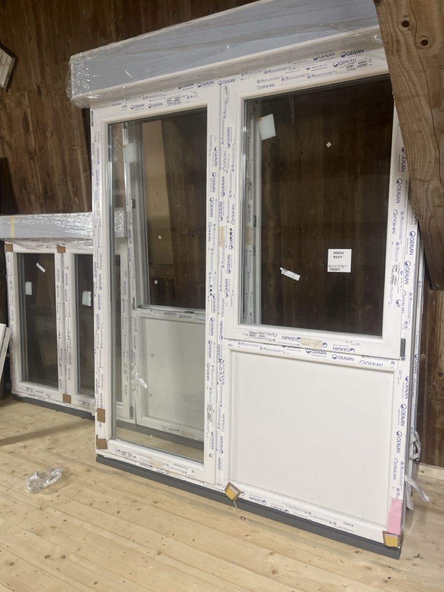 Finestre: Balkontüre / Fenster / Rolladen – Nuovo e nell'imballaggio originale da Rickenbach LU venduto da fla_9ft6 1