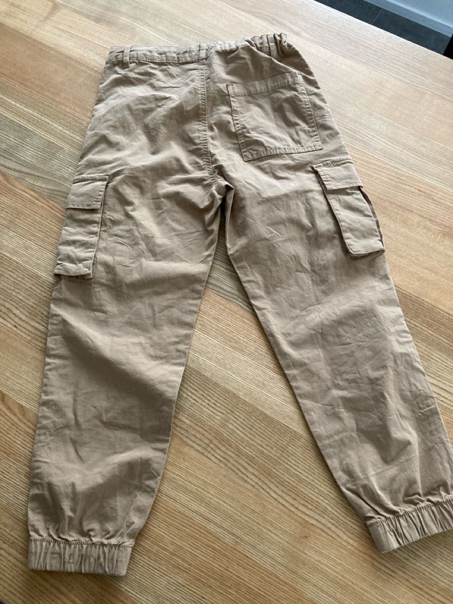 Benetton Hosen: Benetton Hose – Gebraucht aus Gunzwil von Heimatchochi 1