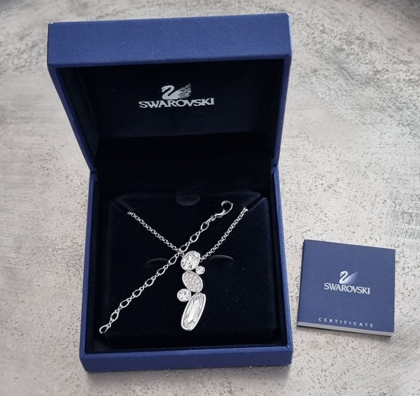 Swarovski Catenine: ORIGINAL Swarovski Kette – Nuovo e nell'imballaggio originale da Frauenfeld venduto da Bleeddragon 1