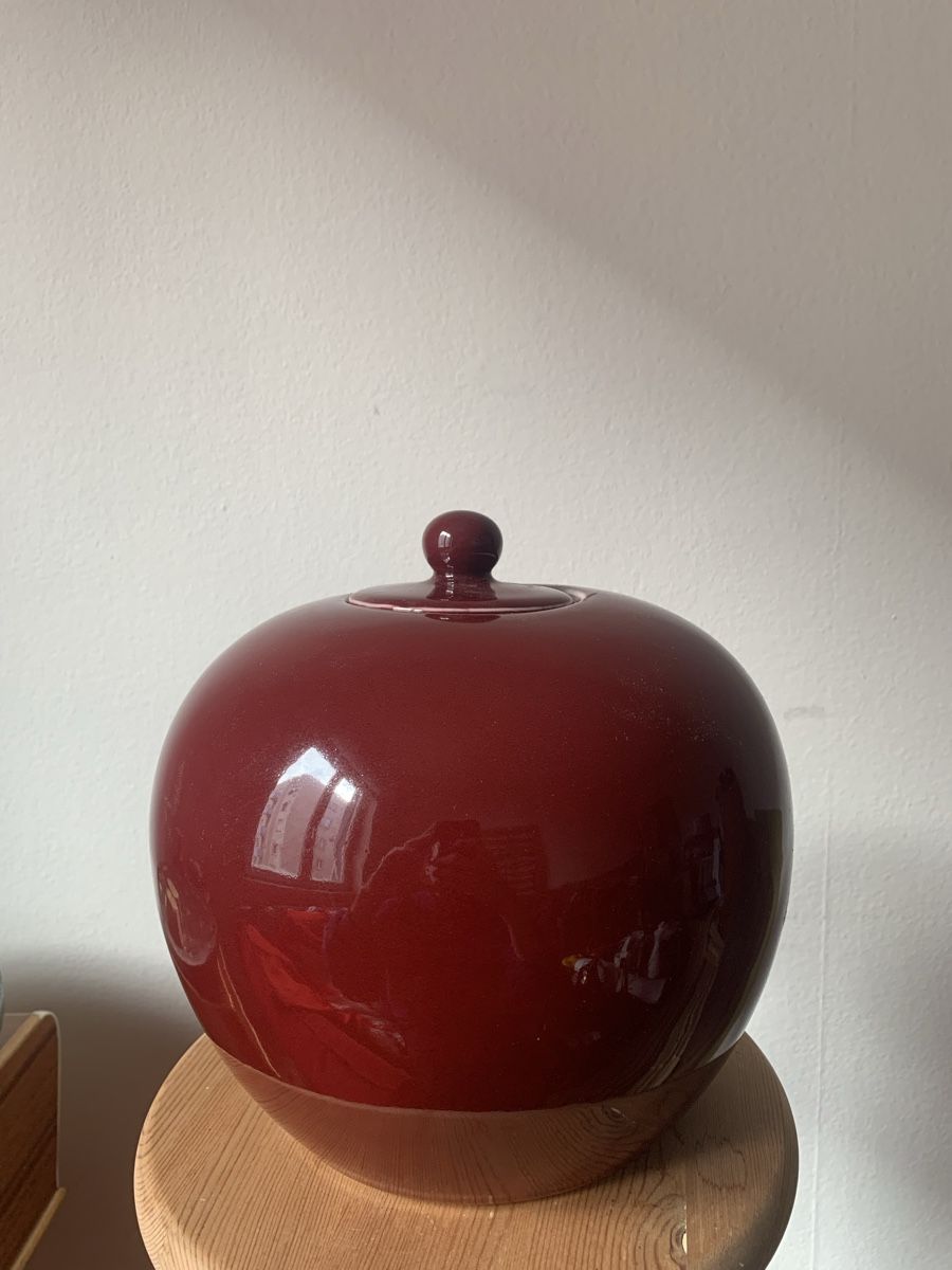 Vasi & Recipienti: Oxblood midcentury chinese gingerjar – Usato da Basel venduto da Amechan.