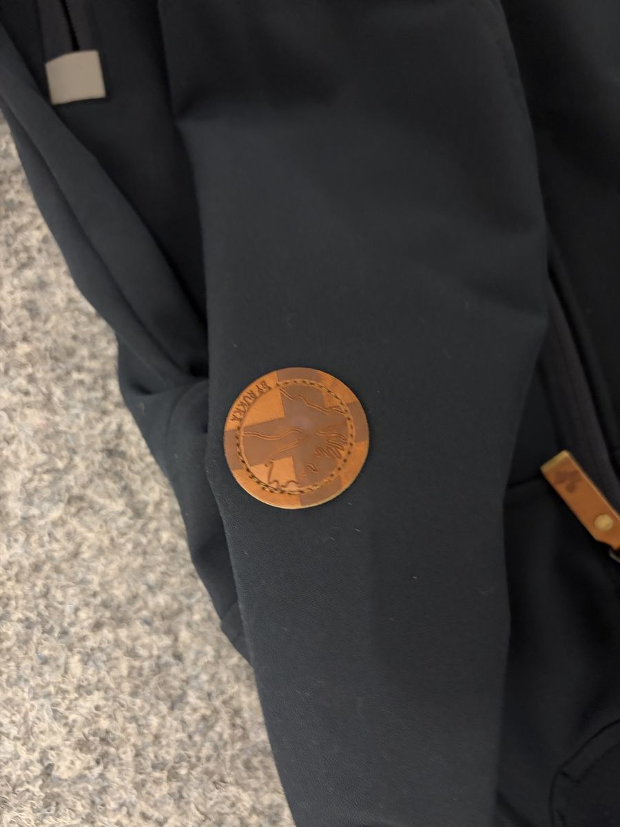 Rukka Giacche: Rukka Softshell Jacke Grösse 140 mit Kapuze – Usato da Oberkirch LU venduto da moia76 1