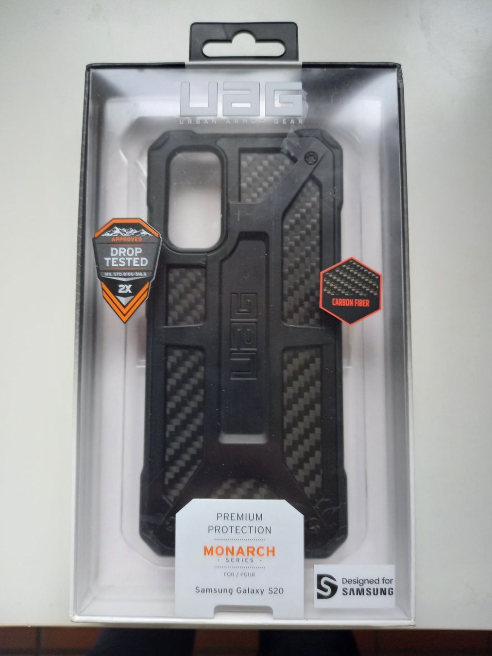 Samsung Telefoni cellulari / Smartphones: Samsung Galaxy S20 UAG Hülle - neu – Nuovo e nell'imballaggio originale da St. Pantaleon venduto da whity75