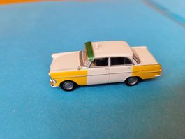 Opel Rekord PII Taxi Ghana Brekina 1:87