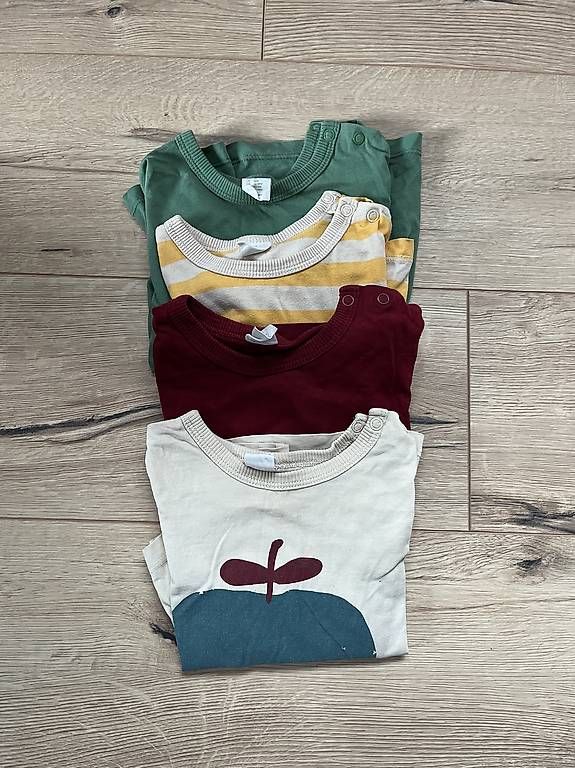 Kleiderpakete & -sets: Langarmshirts Gr. 86 – Gebraucht aus Summaprada von lar_ttd2