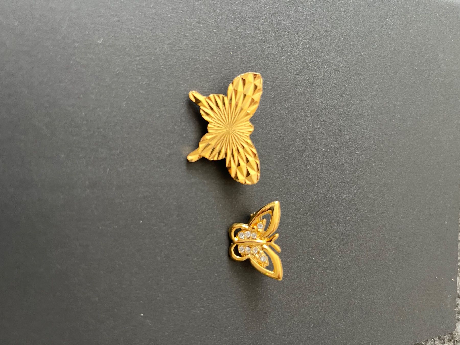Sonstiger Schmuck: Modeschmuck Konvolut, Ring, Ohrringe, Kette, Brosche – Gebraucht aus Illnau von Django18 8