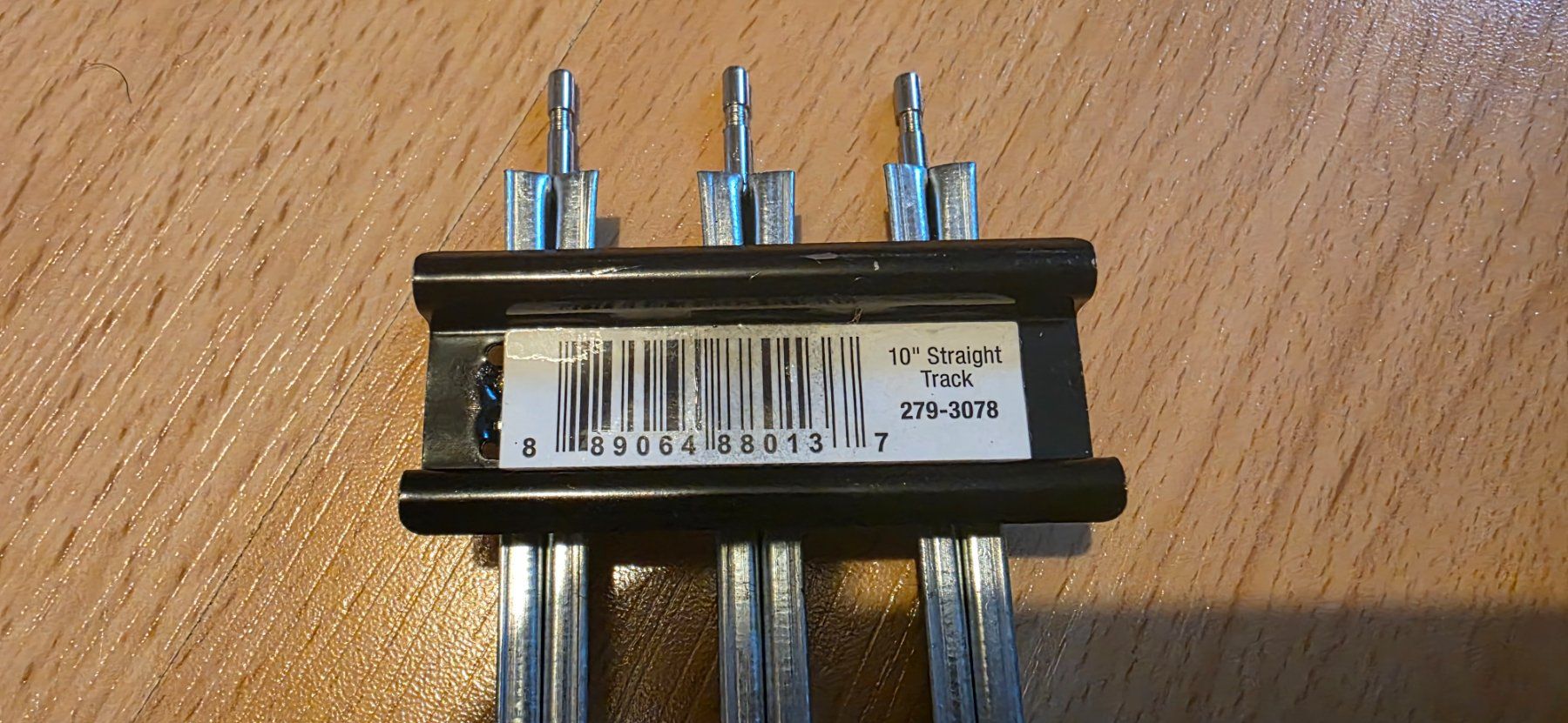 Lionel Trains électriques: MENARDS 10" STRAIGHT O gauge Track Section – Neuf (Voir description) à Hochfelden par Danizh0 2