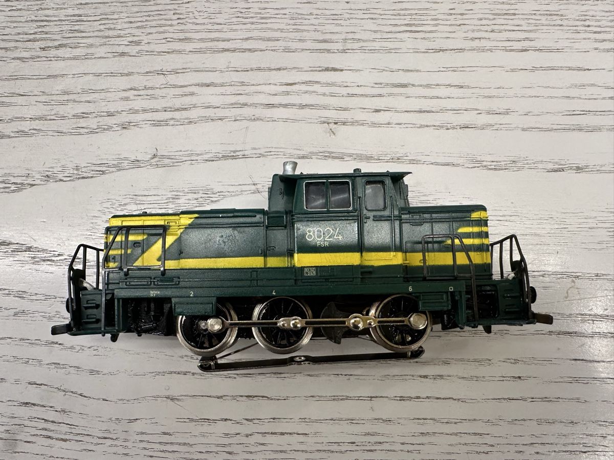Märklin Modelleisenbahnen: Märklin 3149 SNCB BR 8024 FSR – Gebraucht aus Lupsingen von New-Haven 2