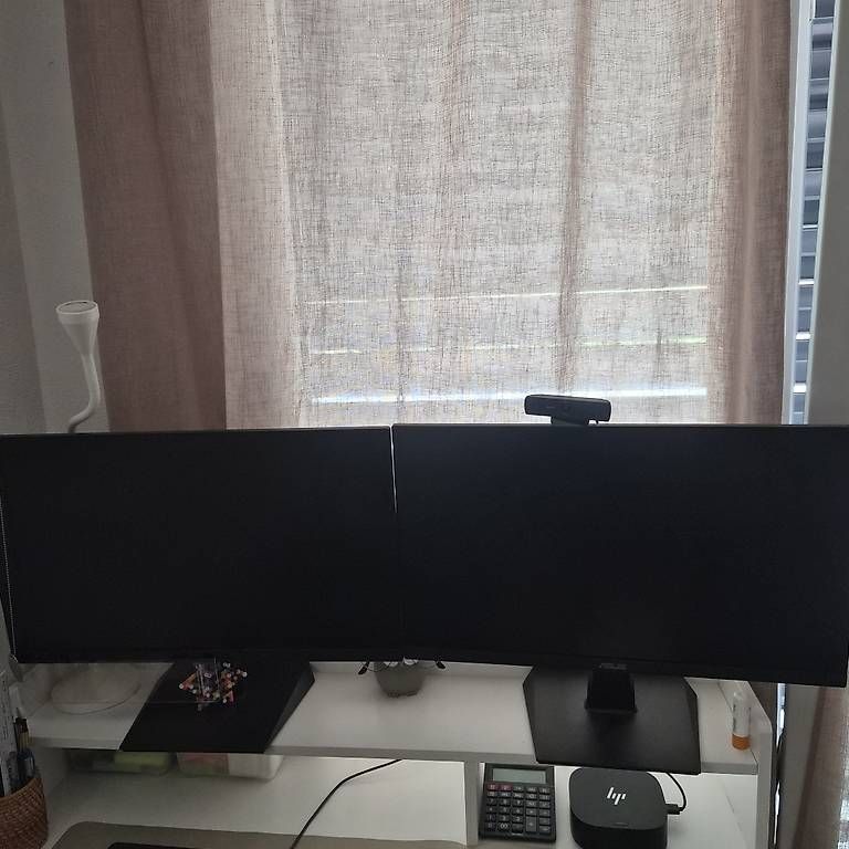 Monitor: Écrans, clavier et docking – Usato da Conthey venduto da VioletteM