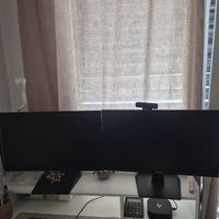 Écrans, clavier et docking