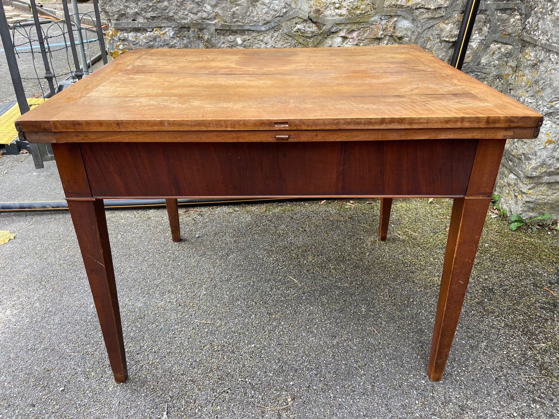 Tavoli: Antiker Tisch Biedermeier – Usato da Biel/Bienne venduto da Rothar 6