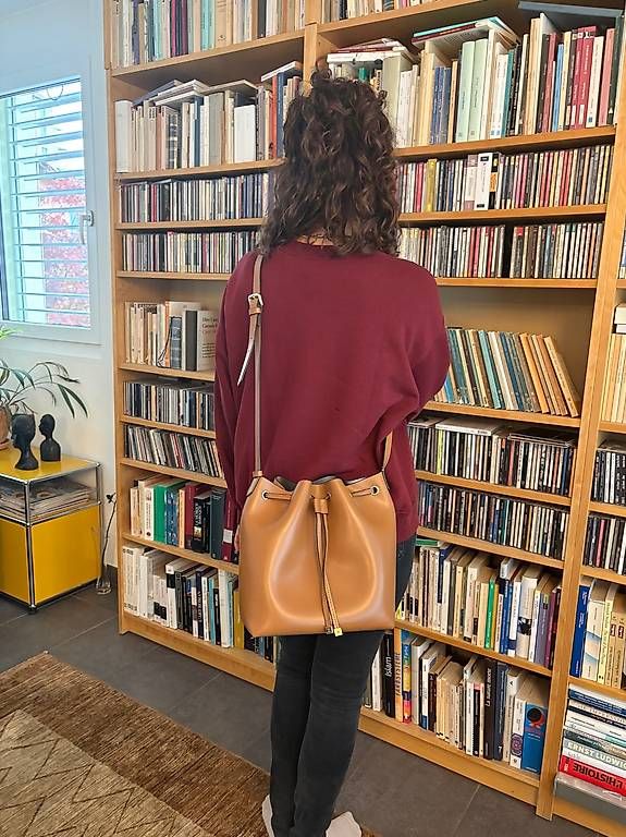 Borse da donna: Borsa - secchiello Coccinelle – Usato da Cademario venduto da Grudilo 2