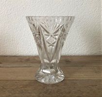 hübsche Vase / Glas