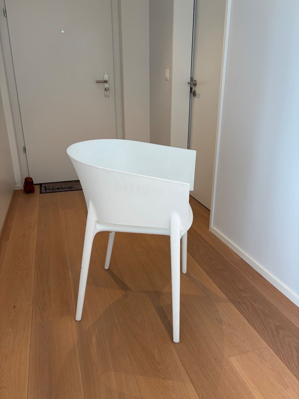 Sedie: 4 Outdoor Stühle Sitzschale weiss – Usato da Affoltern am Albis venduto da sheelakatze 1