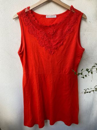 Robe sans manches rouge LEONARDO dentelle T. L bon état