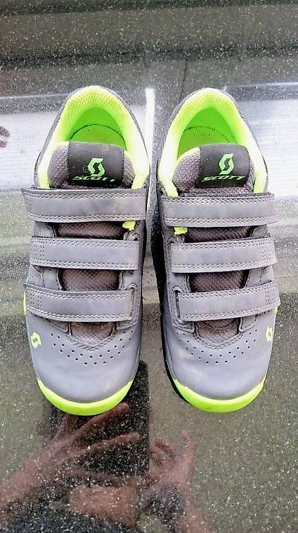 Scarpe da uomo: Scott MTB Bikeschuhe Gr. 35 – Usato da Dielsdorf venduto da mylove2surf