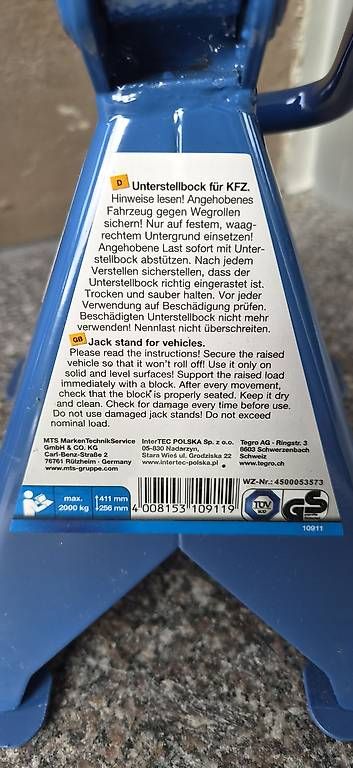 Tutti gli attrezzi: Fahrzeug-Unterstellböcke / – Usato da Horw venduto da Row707 3